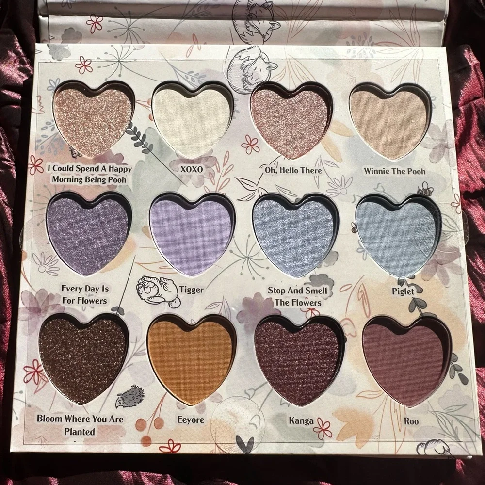 Disney Winnie-the-Pooh Heart Eyeshadow Palette